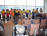 11日 第2向陽小学校6年生 歌と交流会