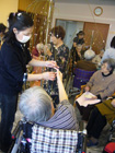 28日 恒例の餅花作り