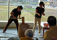 28日　みんなでお餅つき