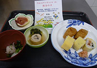 22日　秋分の日のイベント食　錦糸巻といなり寿司の「助六」