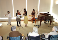 3日　新春コンサート　山田様親娘とお仲間ヴァイオリン・フルート・ピアノ演奏